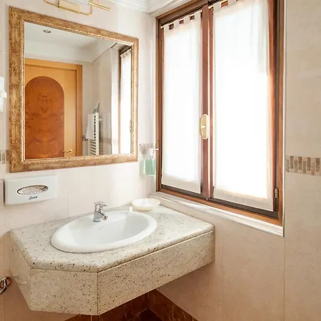 Ungheria 1946 Hotel Varese