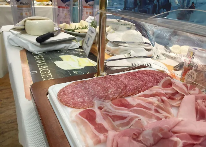 Hotell Ungheria 1946 3*